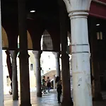 Rialto Mercato * ヴェネツィア